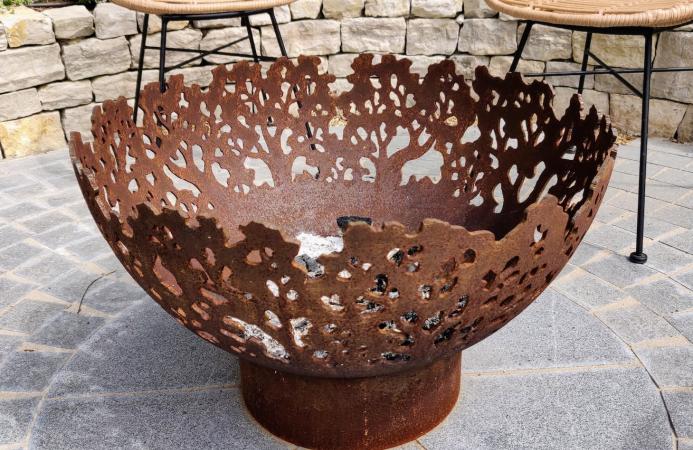 Village Garden (Hampshire)