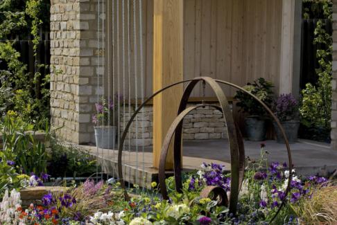 RHS Silver-Gilt medal garden -  “The Cotswold Way”